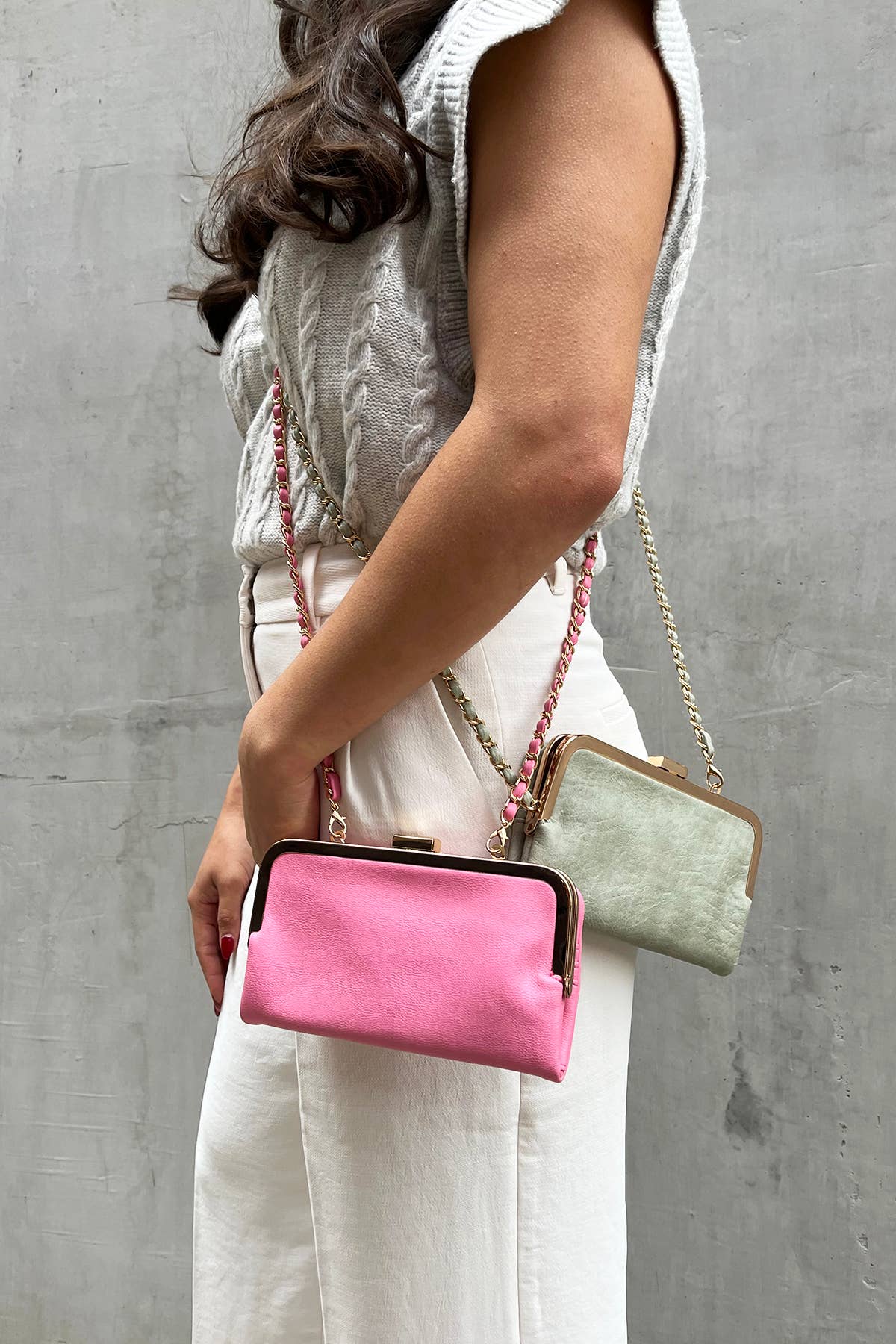 WL2339 Sue Wallet Pouch Crossbody: Pale Wisteria