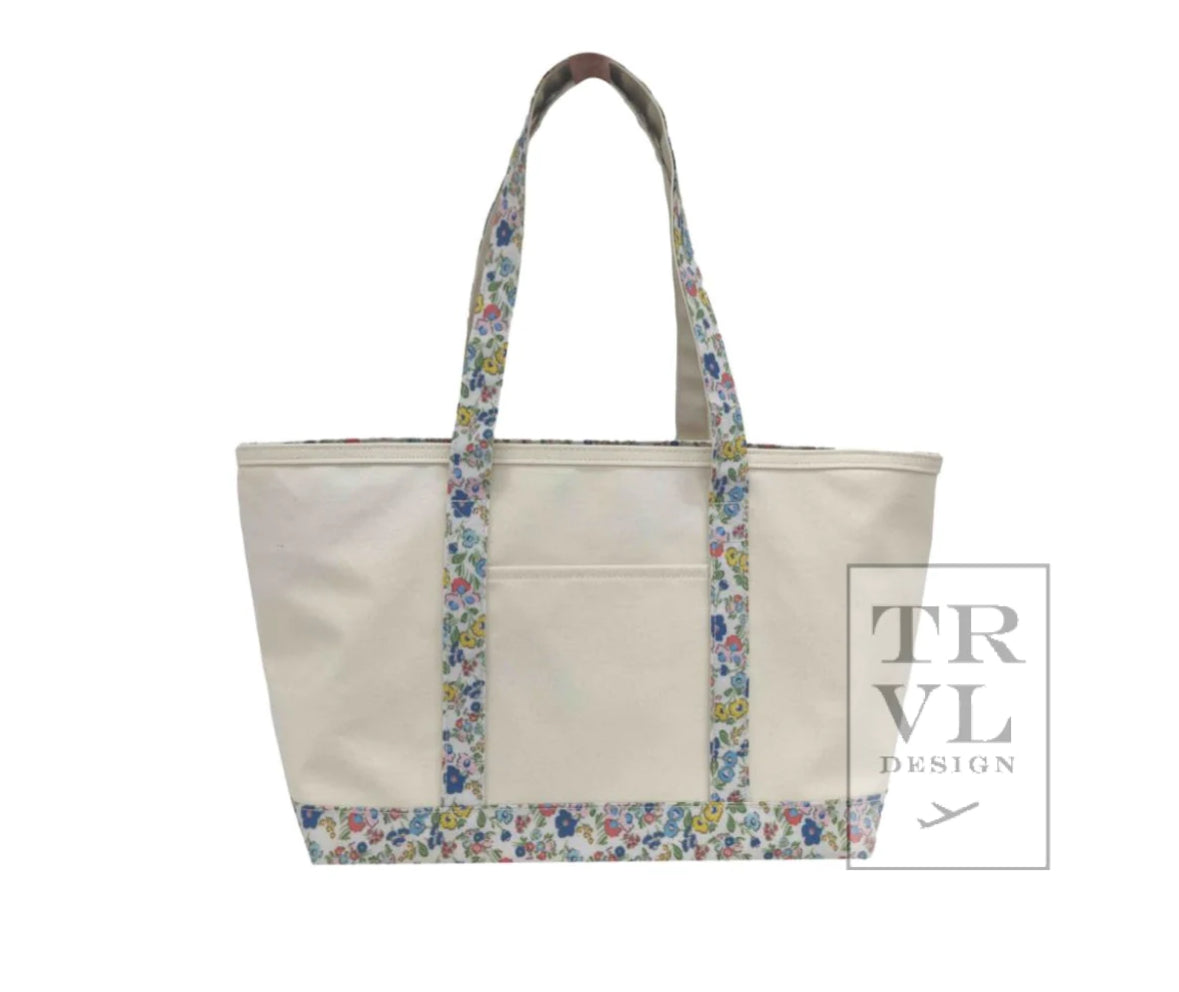 TRVL Medium Tote